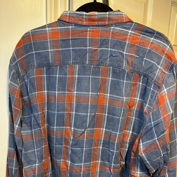 Lucky Brand Classic Fit Button Up - Picture 3 of 4